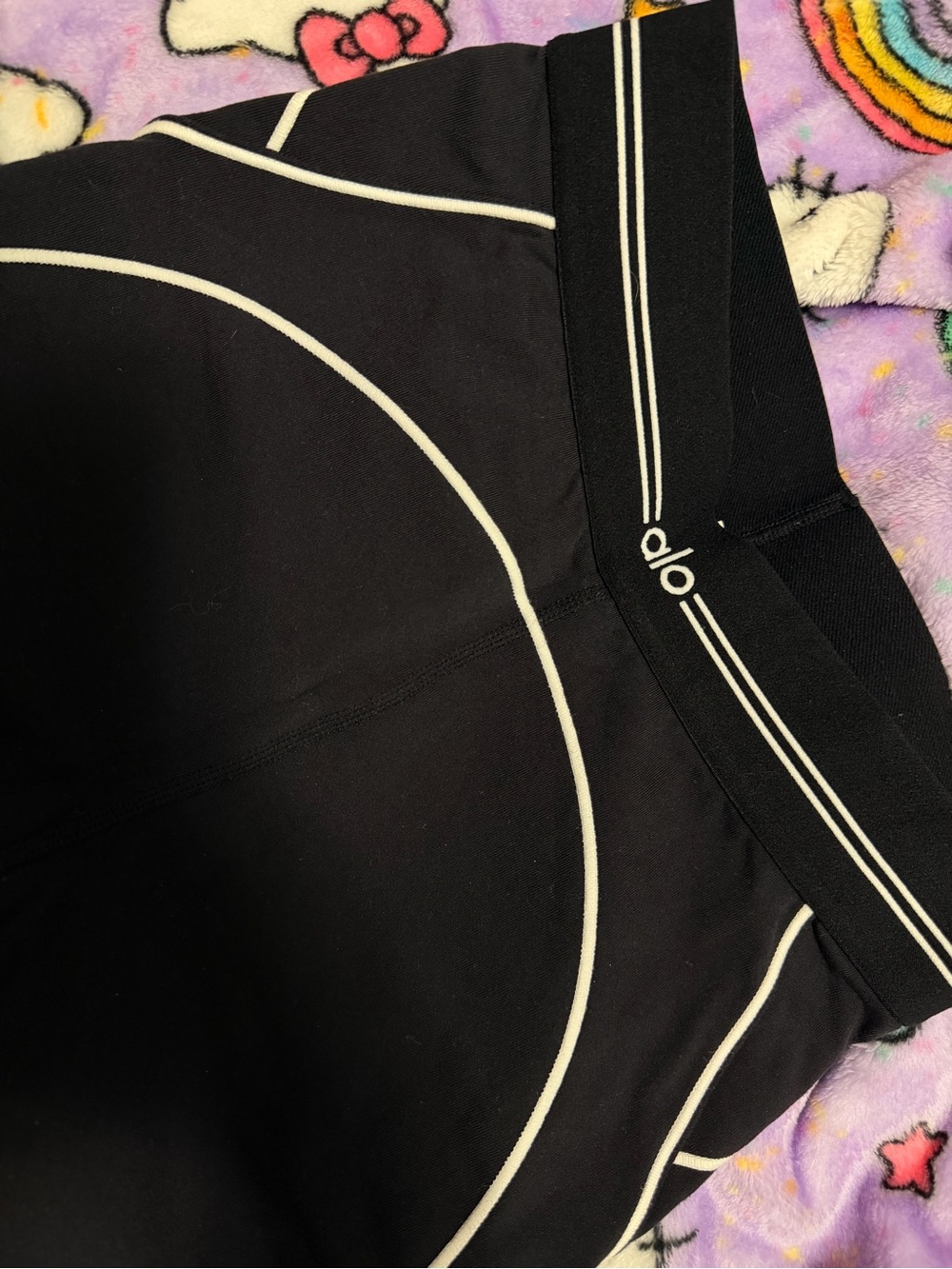 Alo heartthrob leggings